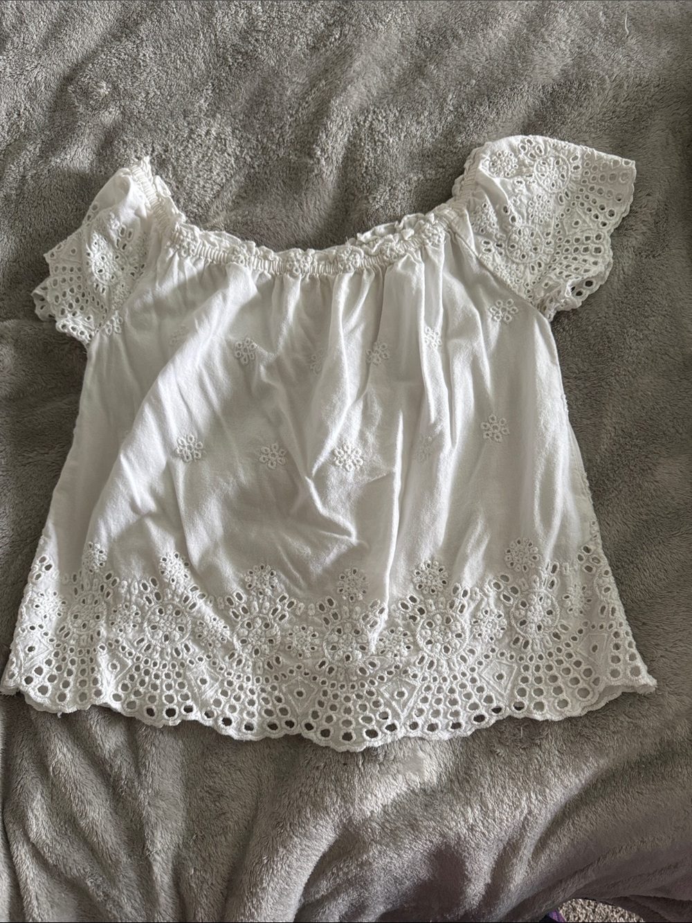 Hollister White Eyelet Off-Shoulder Crop Top
